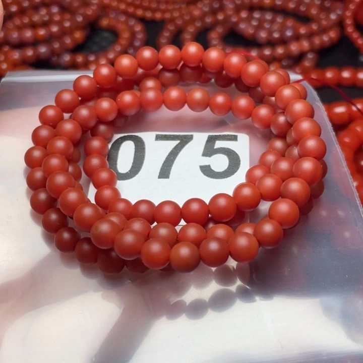 南红玛瑙手链未镶嵌平****恩