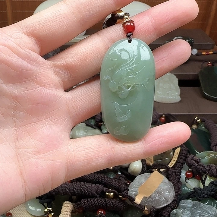 和田玉未镶嵌吊坠(不含链)