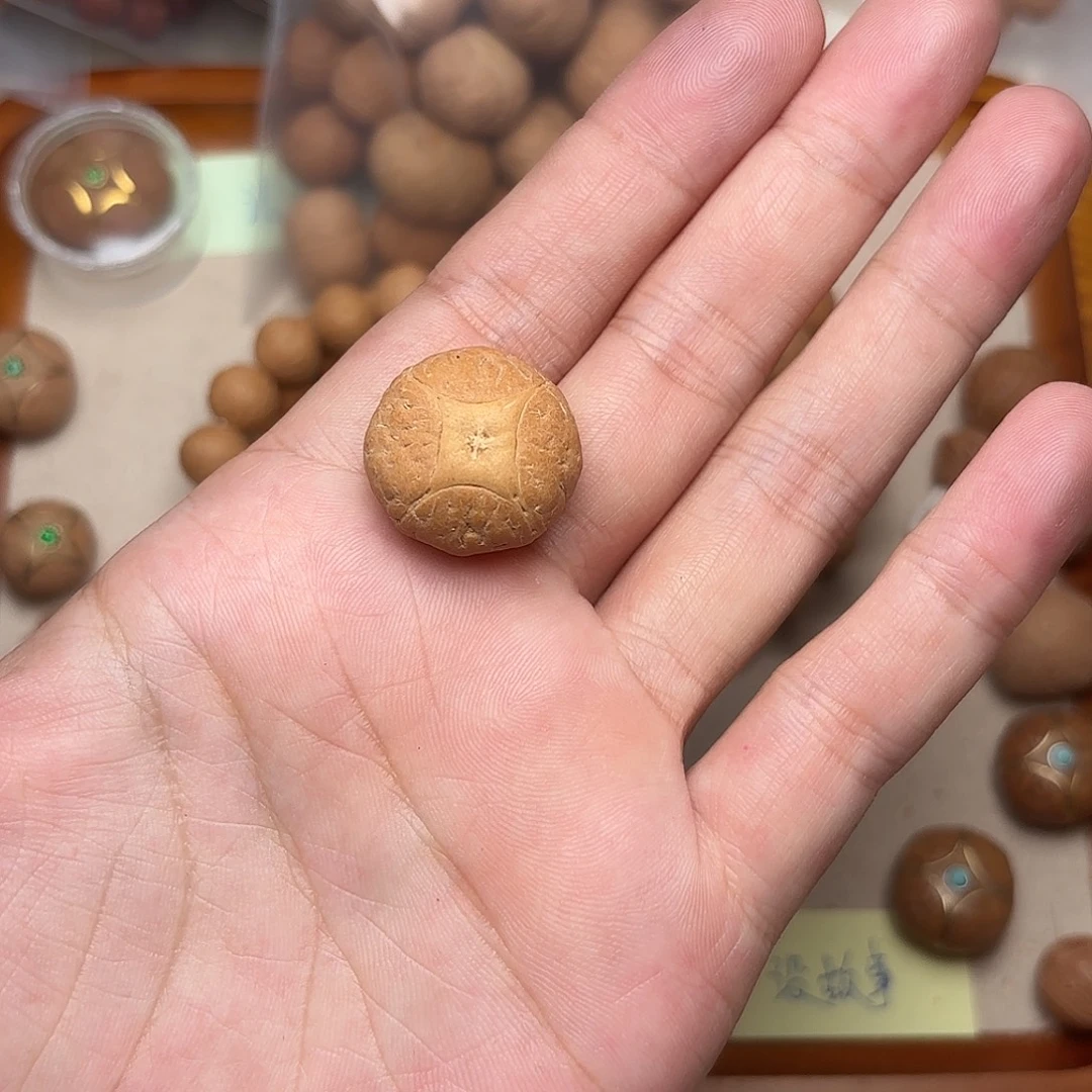 夏***。凤眼菩提手串麒麟三通22