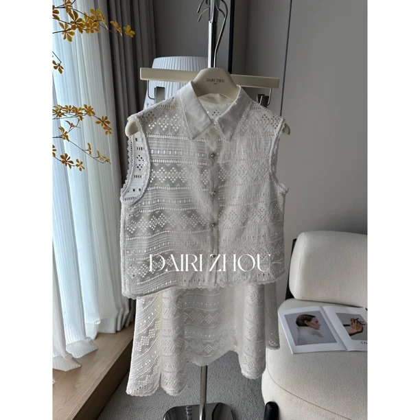 DAIRI   ZHOU▪️容易满足    100棉设计感套装翻领两件套优雅气质