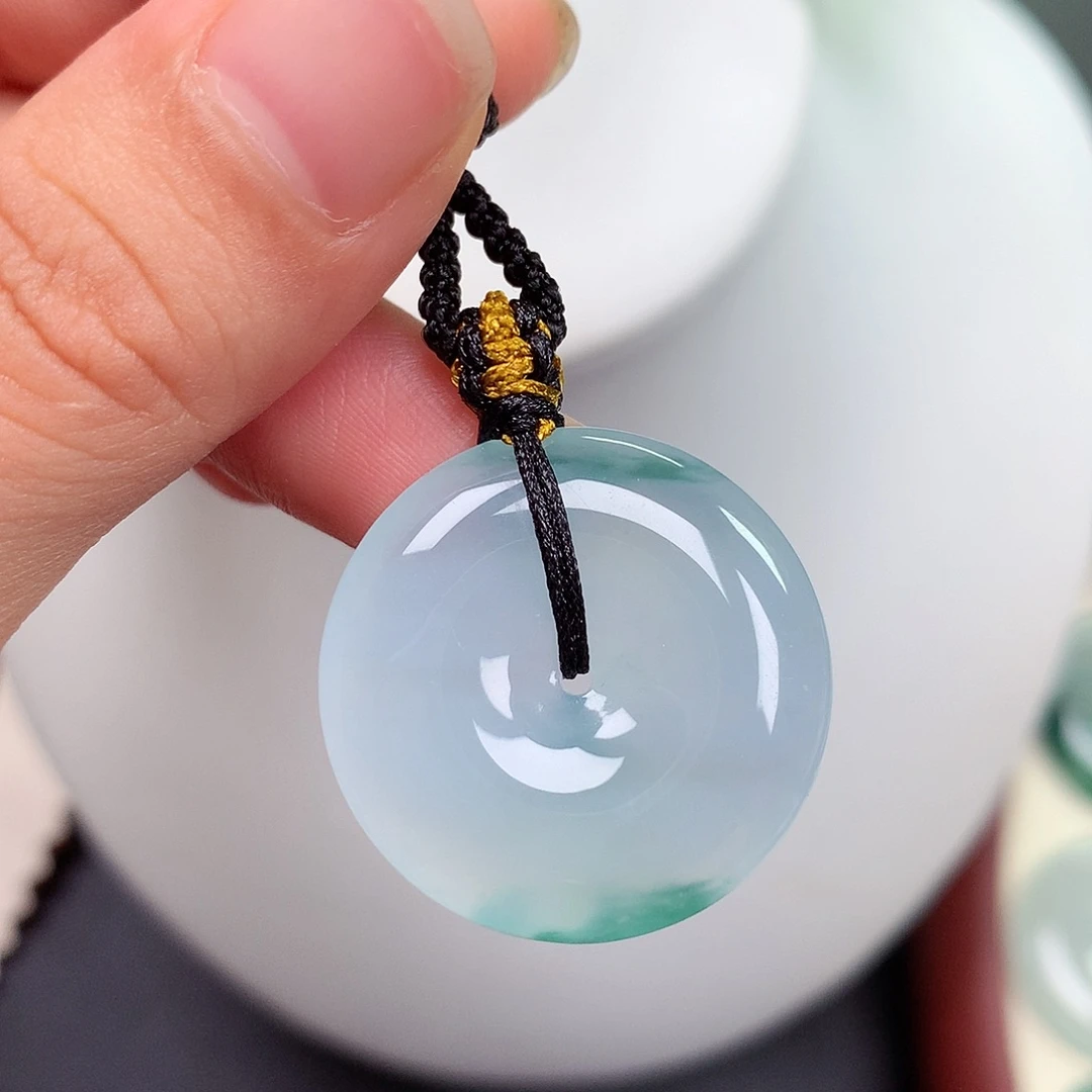 翡翠未镶嵌颈饰平安扣 25.8x5.7mm