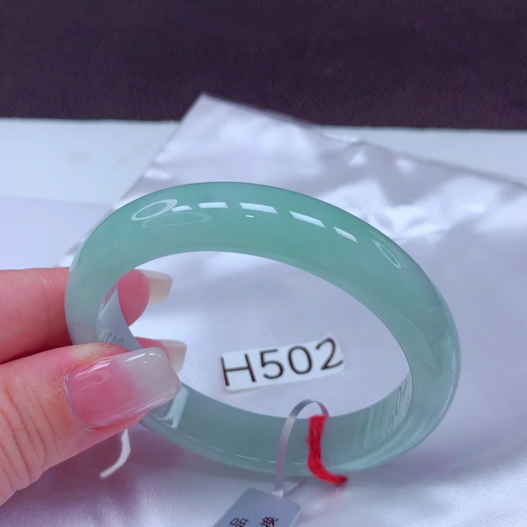 未镶嵌手镯翡翠手镯