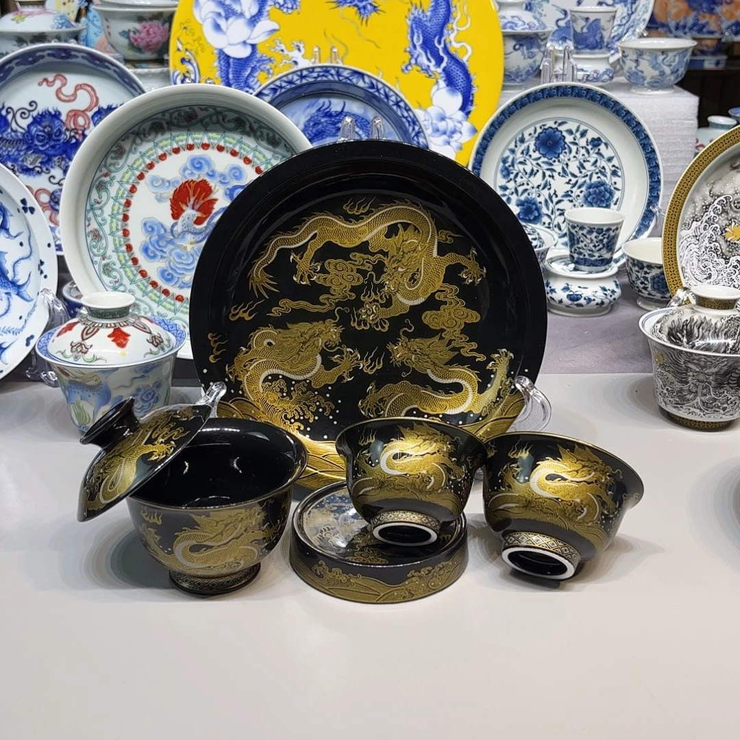 景德镇陶瓷艺术品