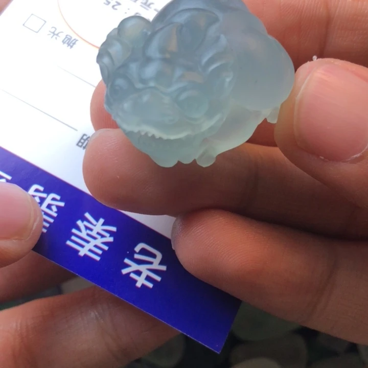 定制翡翠未镶嵌我***神挂件