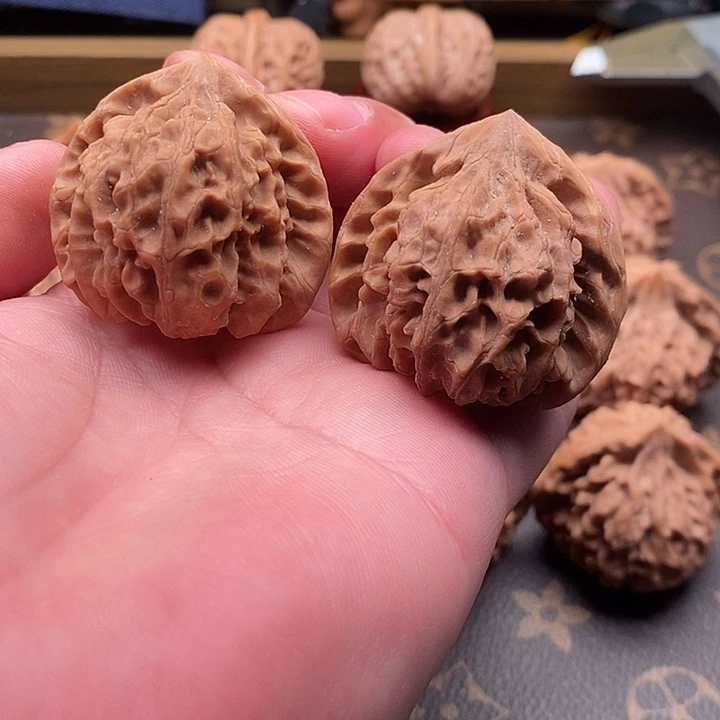 把件文玩核桃龙门涧