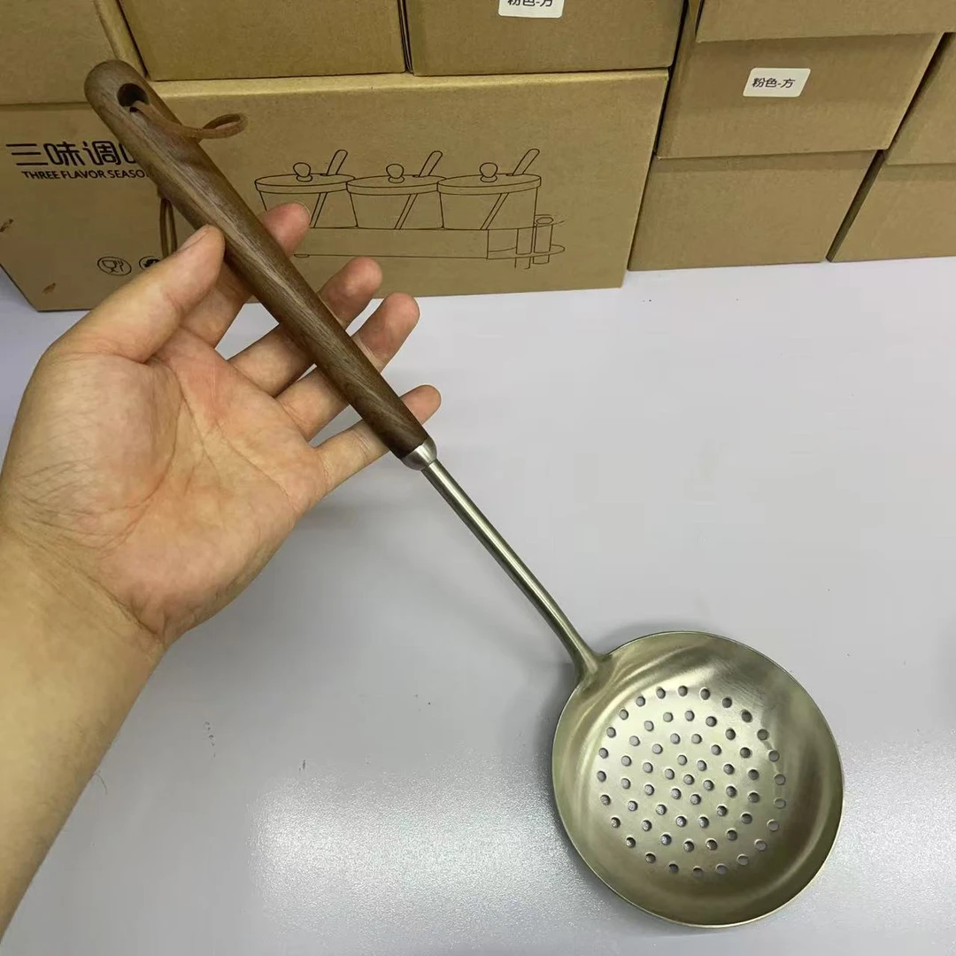 304不锈钢胡桃木大漏勺大汤勺大炒铲捞面条饺子漏勺炸货漏勺