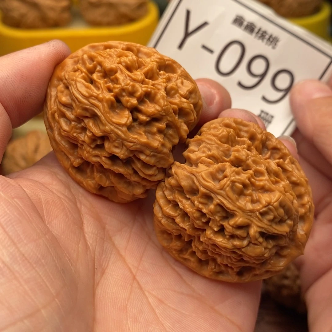 文玩核桃把件南疆39