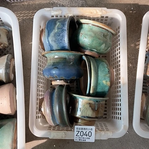 紫砂花盆040微瑕品口径7到8左右有突起