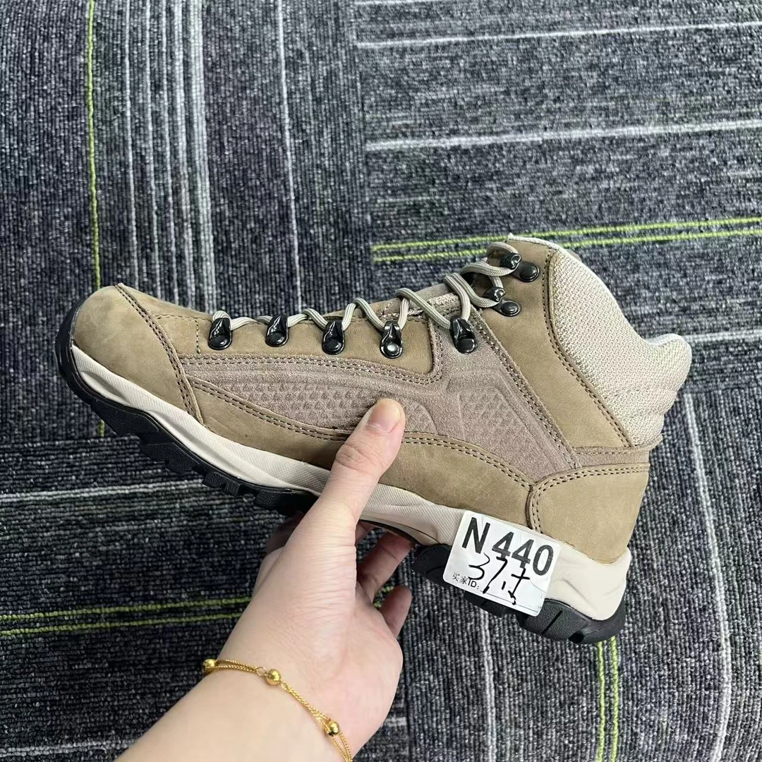 3-新款户外运动百搭网面休闲鞋 N440