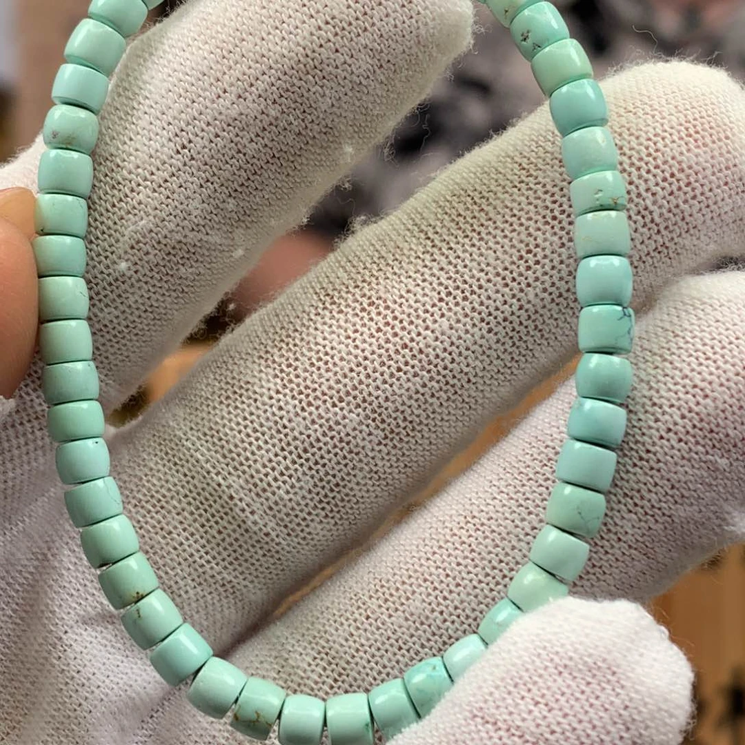 绿松石未镶嵌挂件