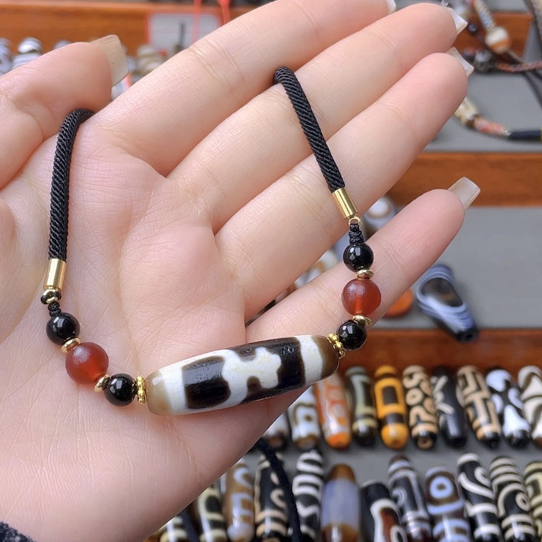 未镶嵌颈饰玛瑙/玉髓