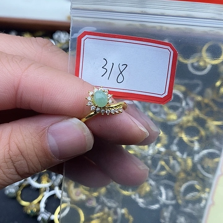 翡翠未镶嵌戒指318