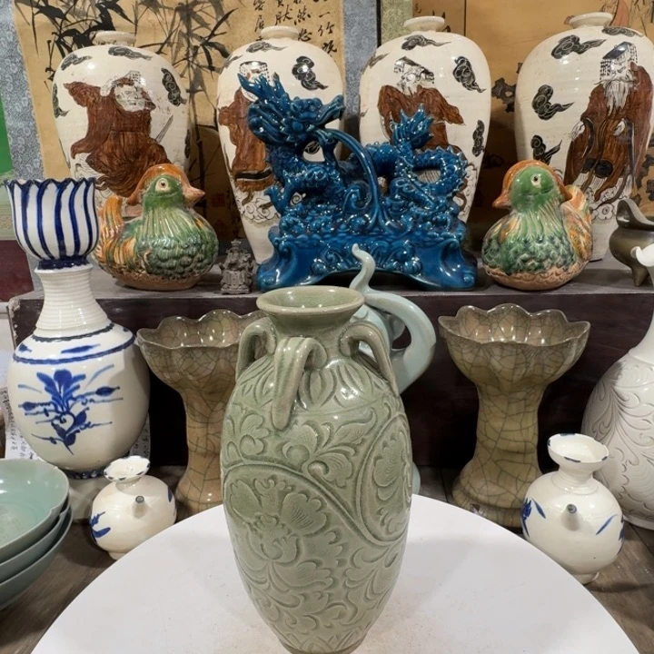 手工制作陶瓷摆件