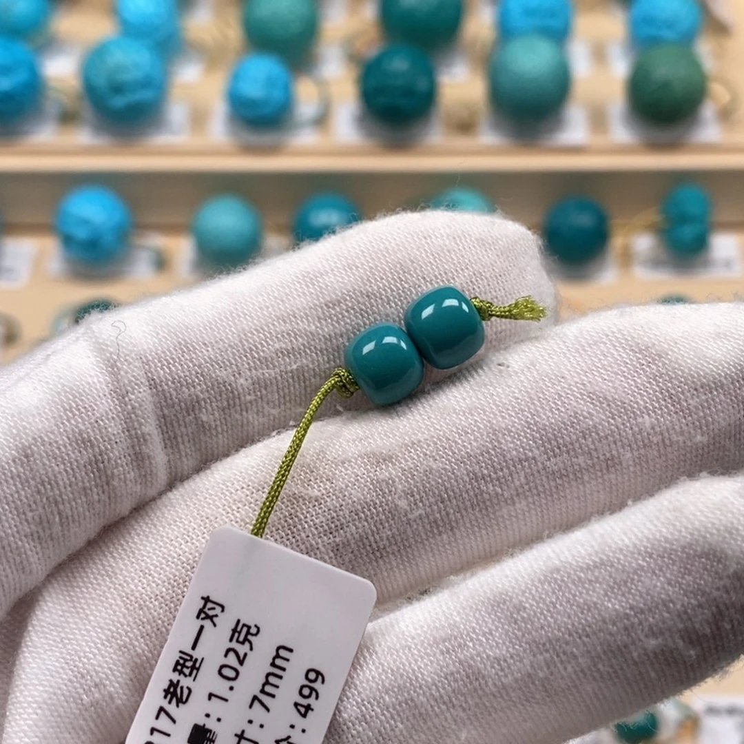 绿松石未镶嵌精品原矿高瓷绿松石