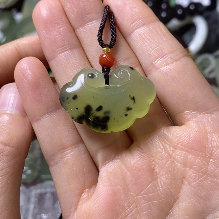 岫玉天然岫玉挂件未镶嵌