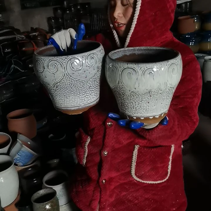 红陶口20高17瑕疵两个