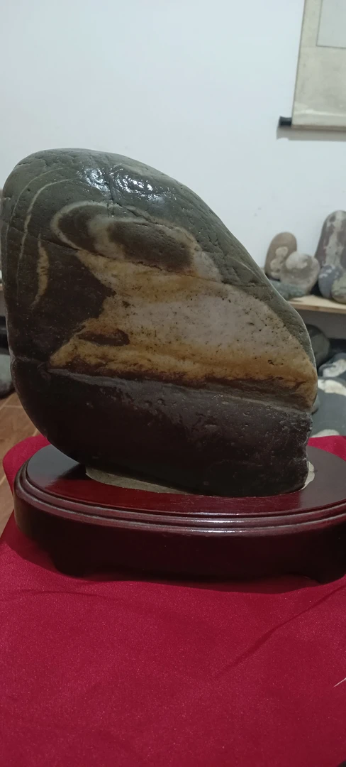 原生态画面石，金蟾献瑞！