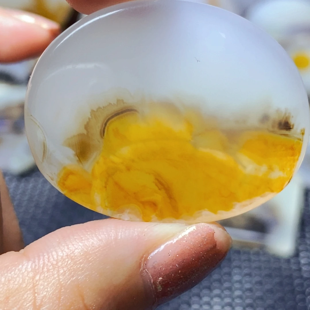 玛瑙/玉髓未镶嵌珠宝半成品