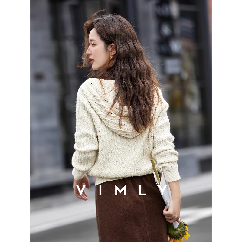 梵希蔓彩杏色软糯麻花连帽针织衫女秋季穿搭休闲长袖上衣75090