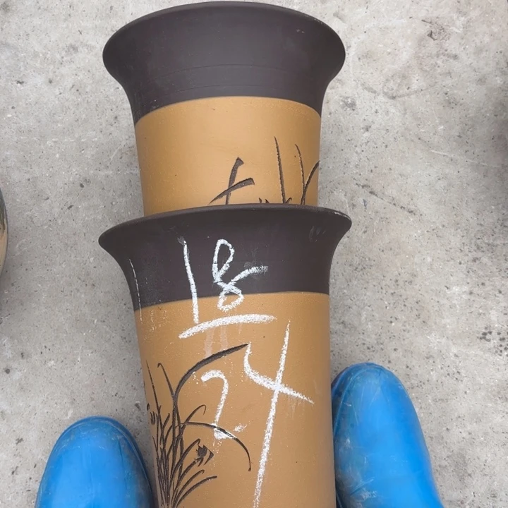 紫砂花盆紫砂的花