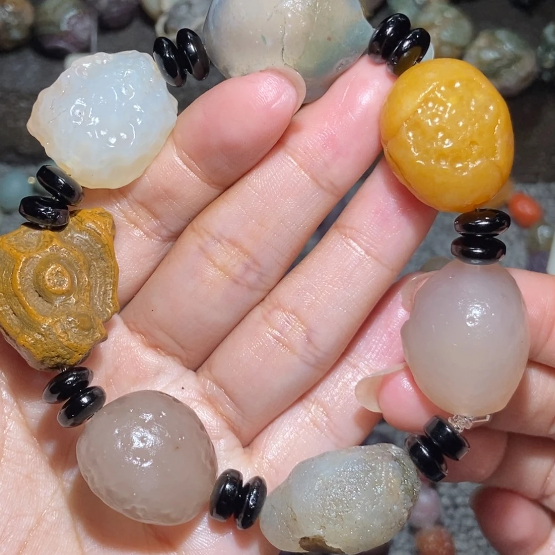 未镶嵌玛瑙/玉髓珠宝半成品