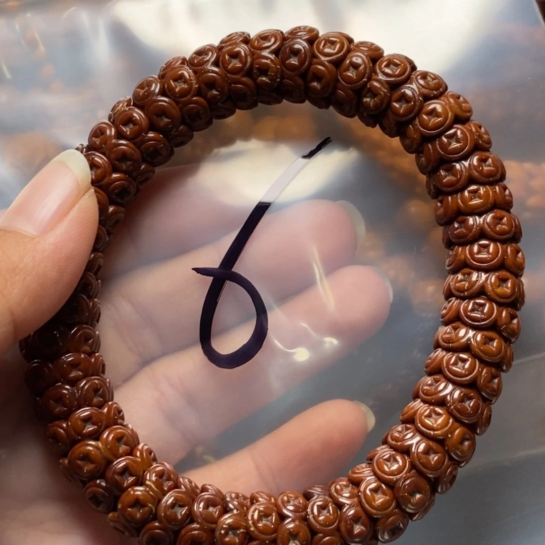 猴头核桃吊坠紫金鼠