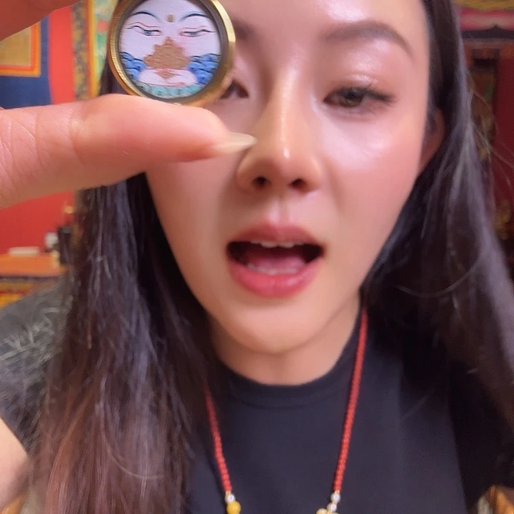 吊坠嘻嘻嘻嘻嘻嘻