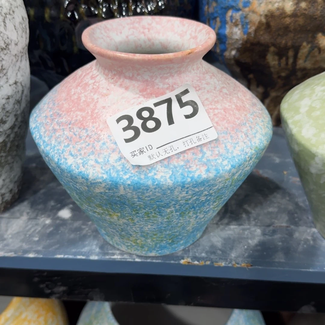 摆件花瓶默认无孔口6高17编码3875