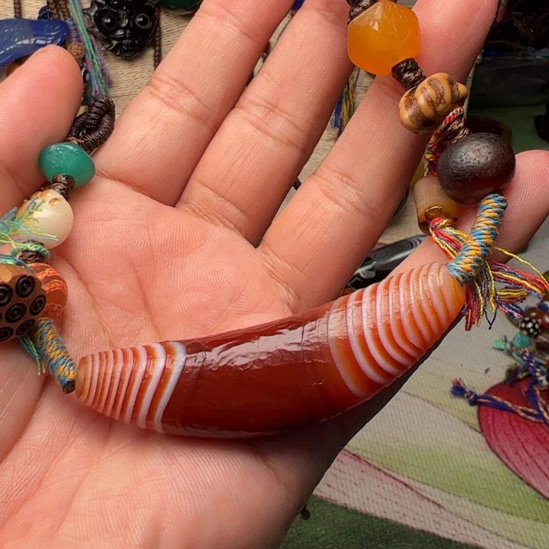 玛瑙/玉髓颈饰未镶嵌