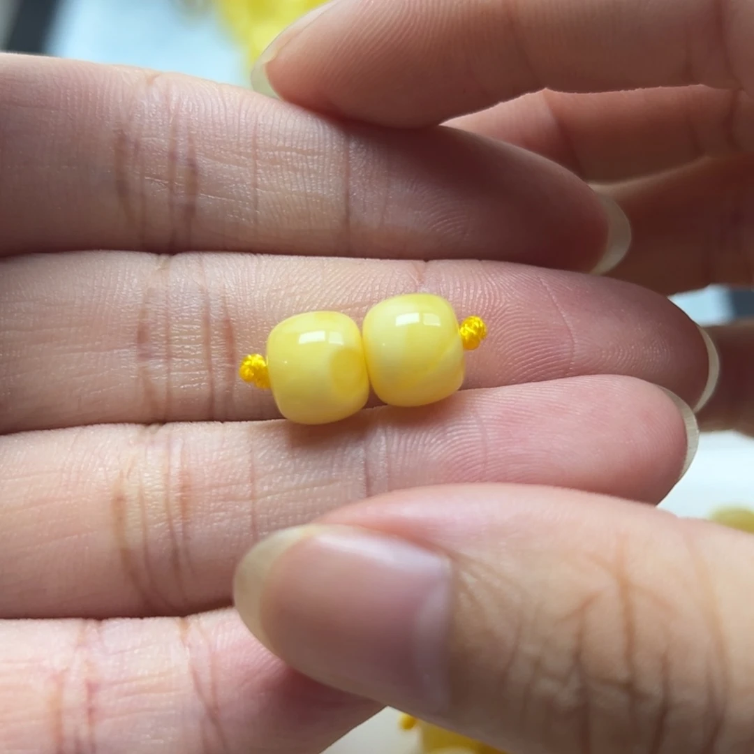 未镶嵌琥珀裸石老型