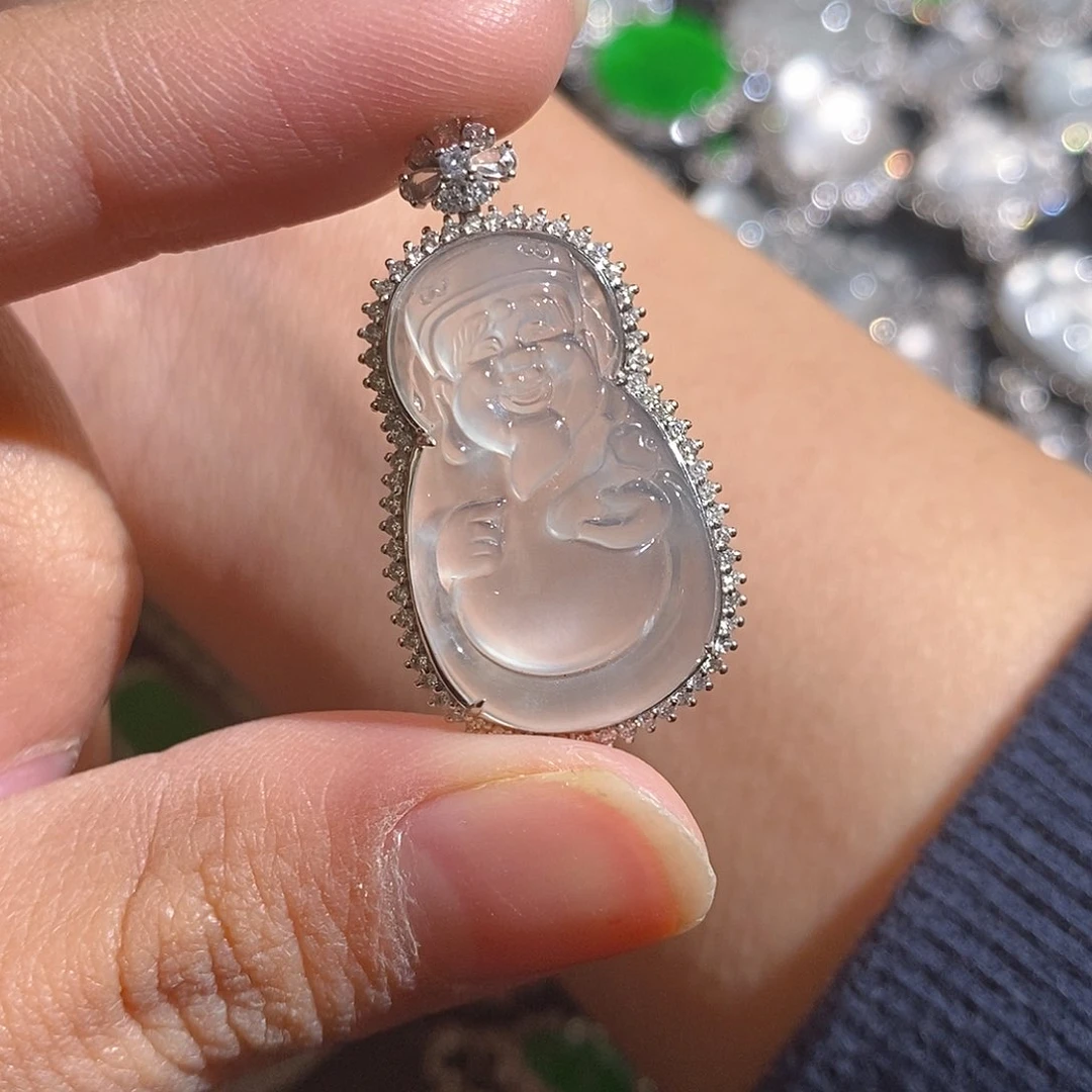 翡翠颈饰18K金镶嵌天然缅甸A货翡翠