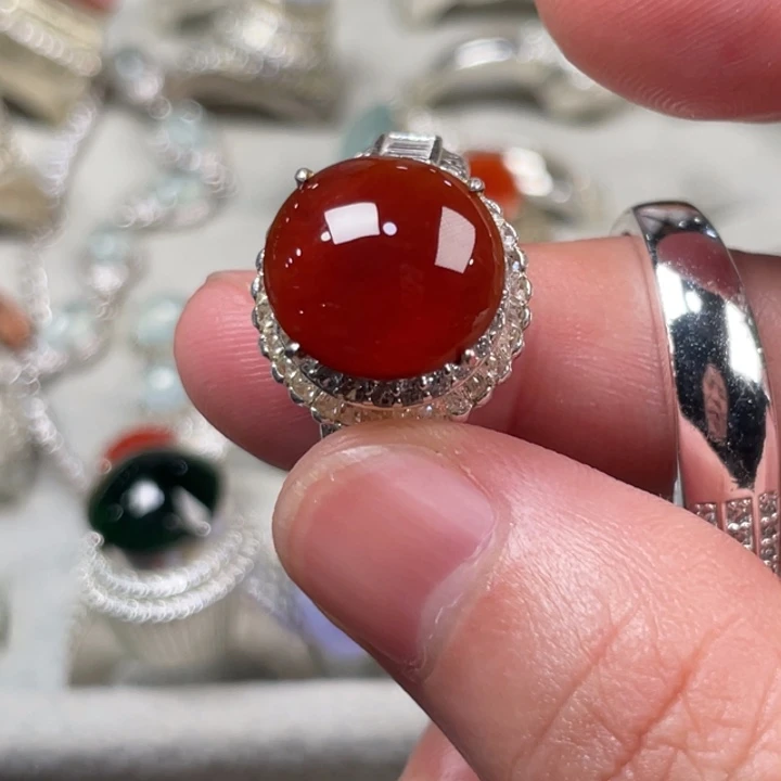 翡翠未镶嵌颈饰缅甸天然翡翠