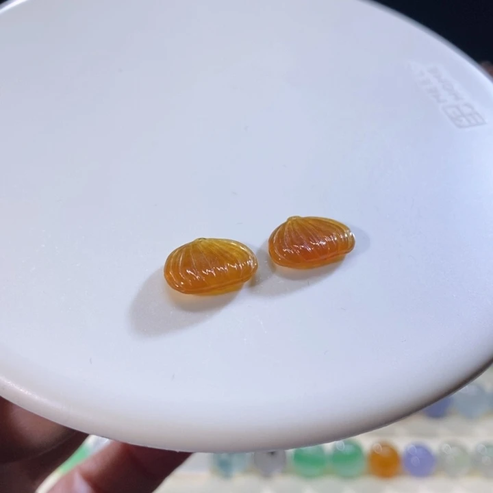 翡翠未镶嵌吊坠(不含链)翡翠冰红福贝