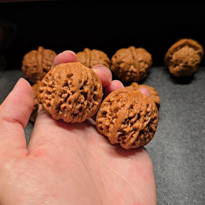 吊坠文玩核桃39尺红皮平谷大凹底