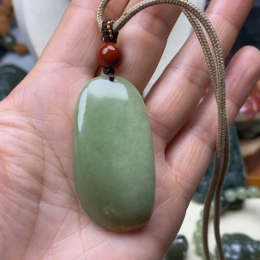 【闪购商品】未镶嵌岫岩河磨玉（透闪石质玉）挂件