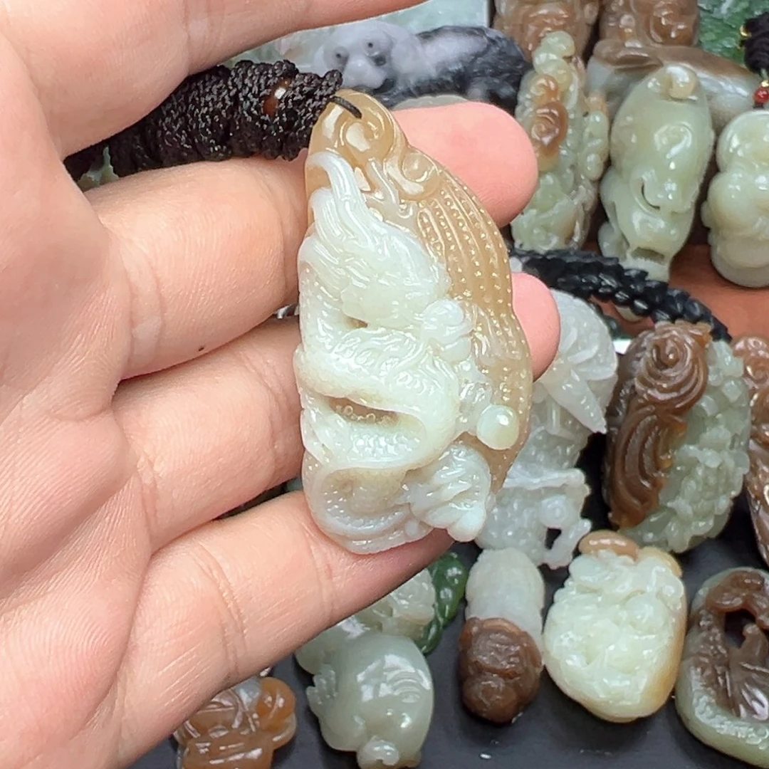 和田玉未镶嵌挂件