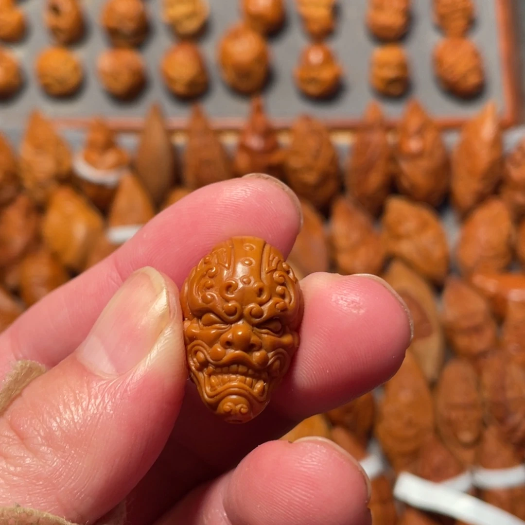 手串/手链橄榄核兽面三通