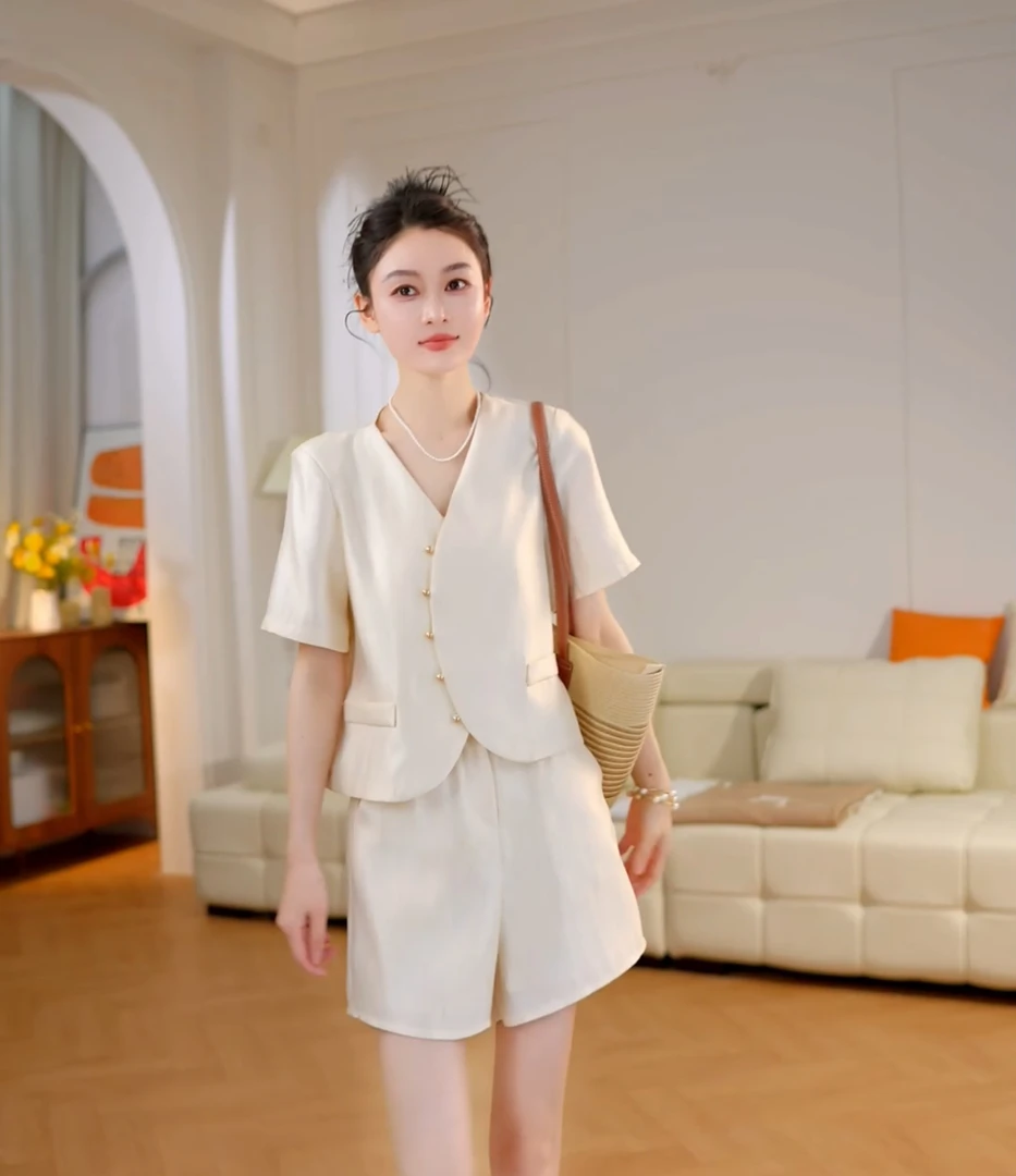 夏日气质时尚套装女小个子2025新款法式小香风上衣短裤两件套