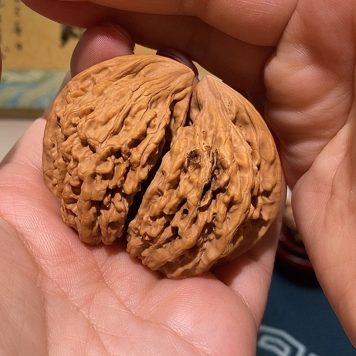 文玩核桃把件W****杨官帽异形