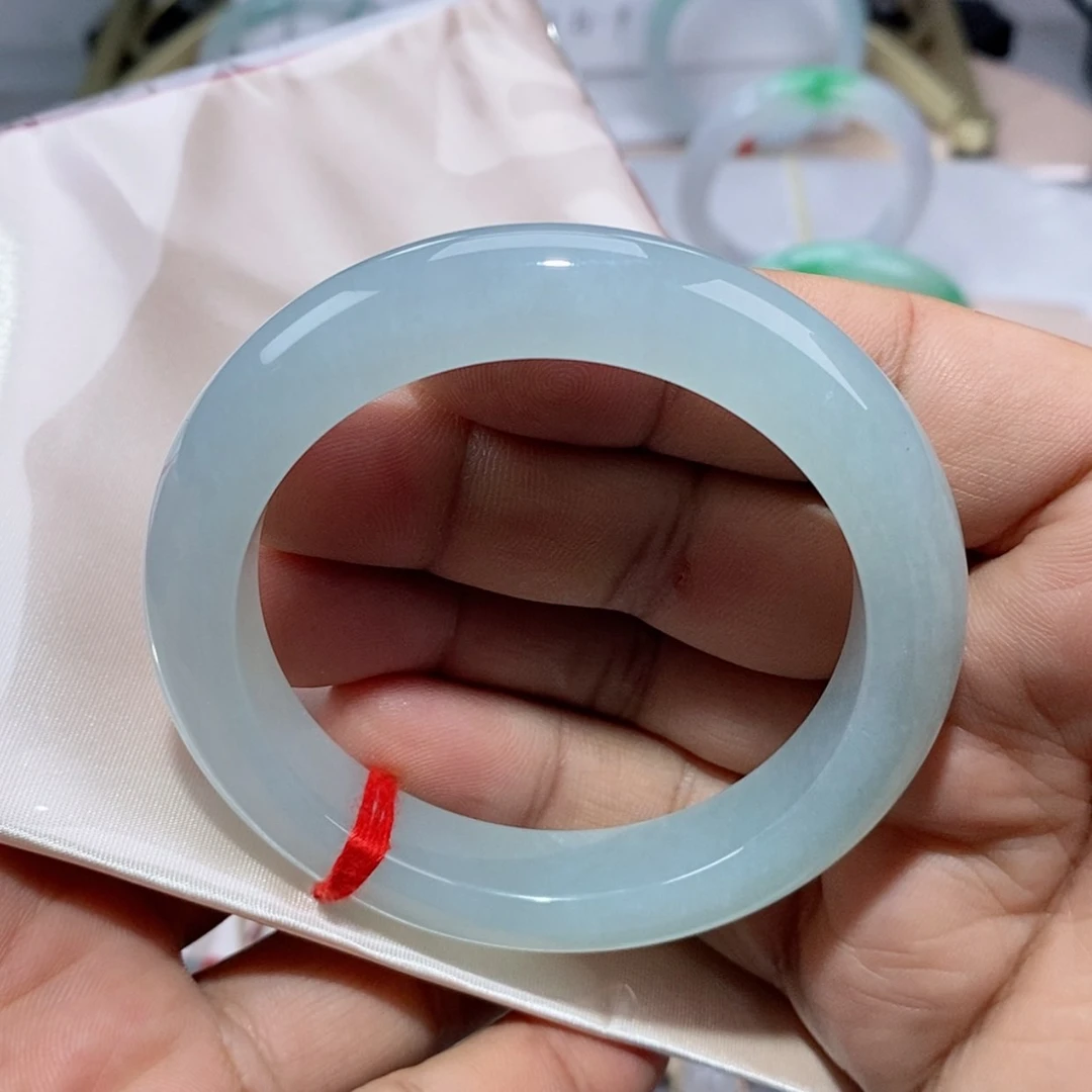 【闪购商品】未镶嵌手镯翡翠