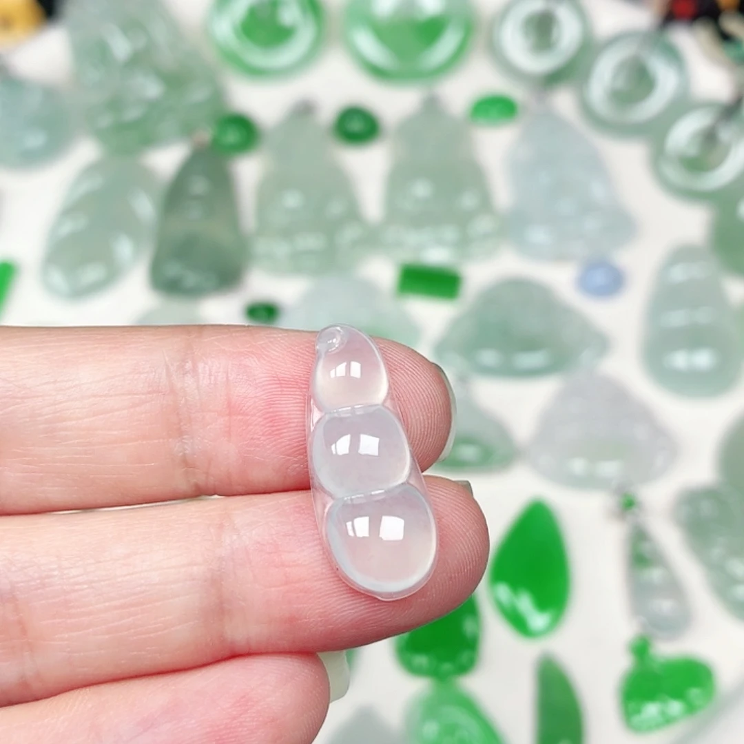 翡翠裸石缅甸天然A货翡翠