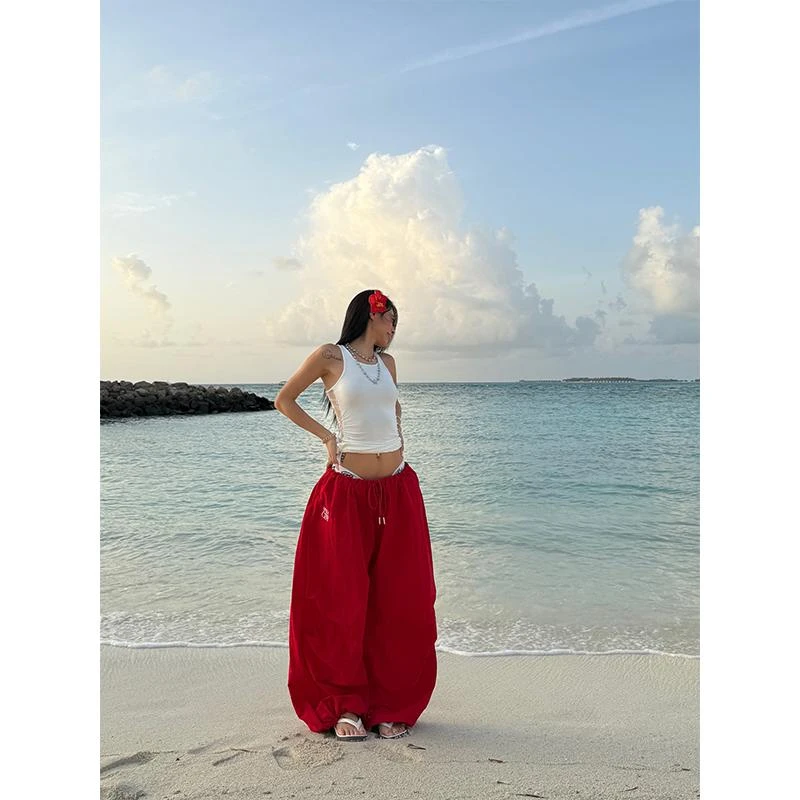 早秋设计感高腰宽松直筒红色百搭抽褶垂感阔腿薄款休闲伞兵裤