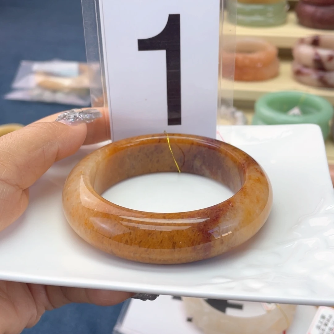 石英质玉未镶嵌手镯