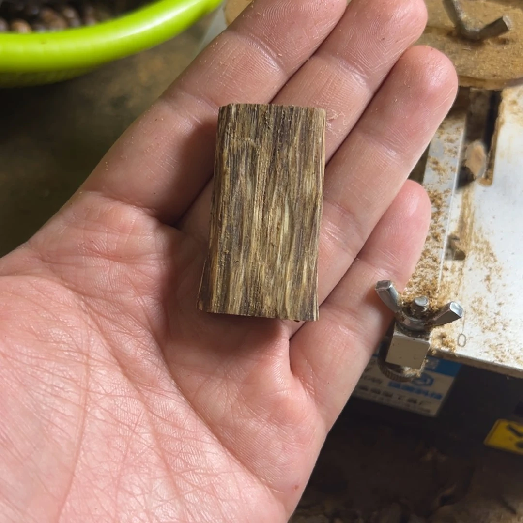 高油脂海南汝湖品种牌子料8.1克