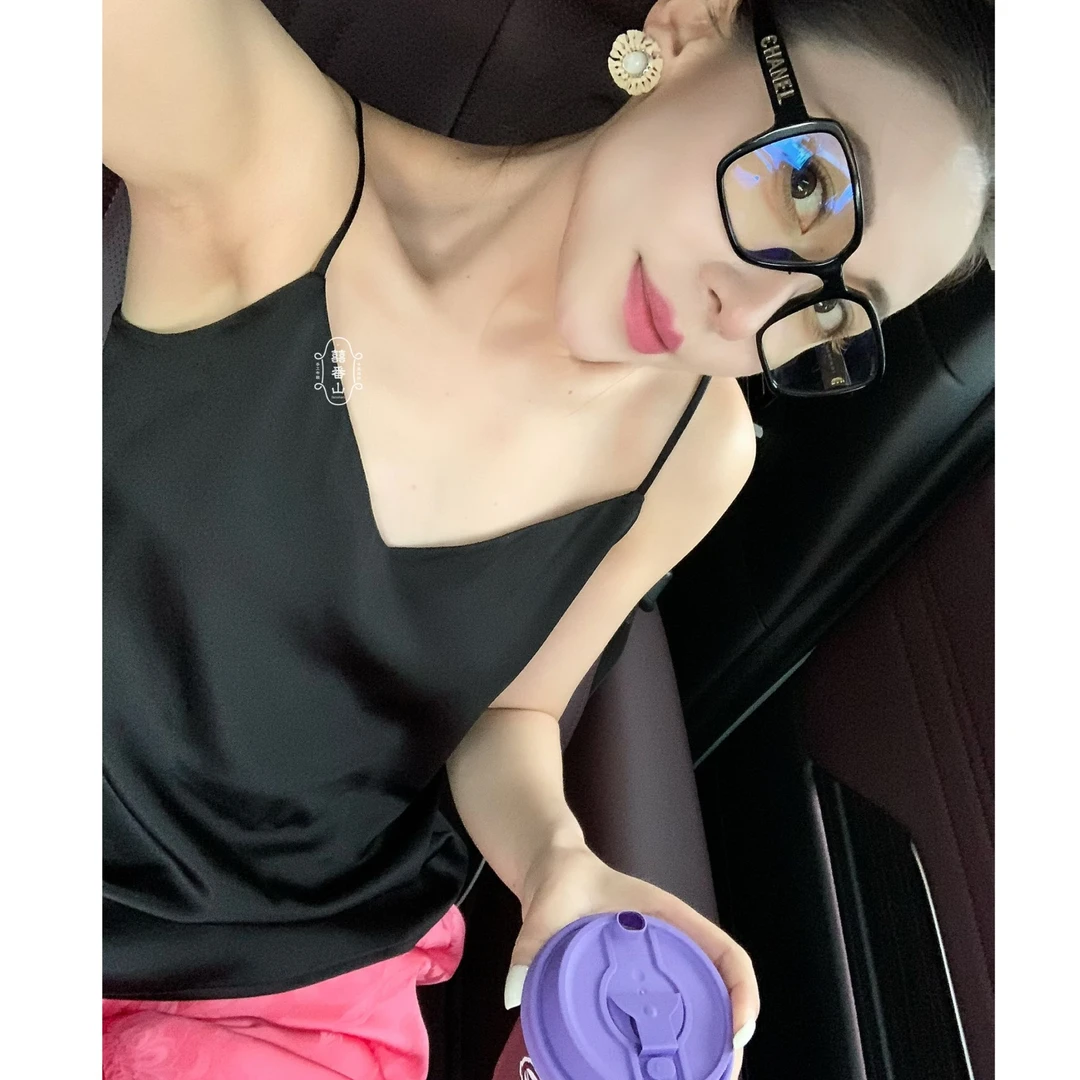 【囍番山·夏季】百搭真丝吊带·优雅黑白双色