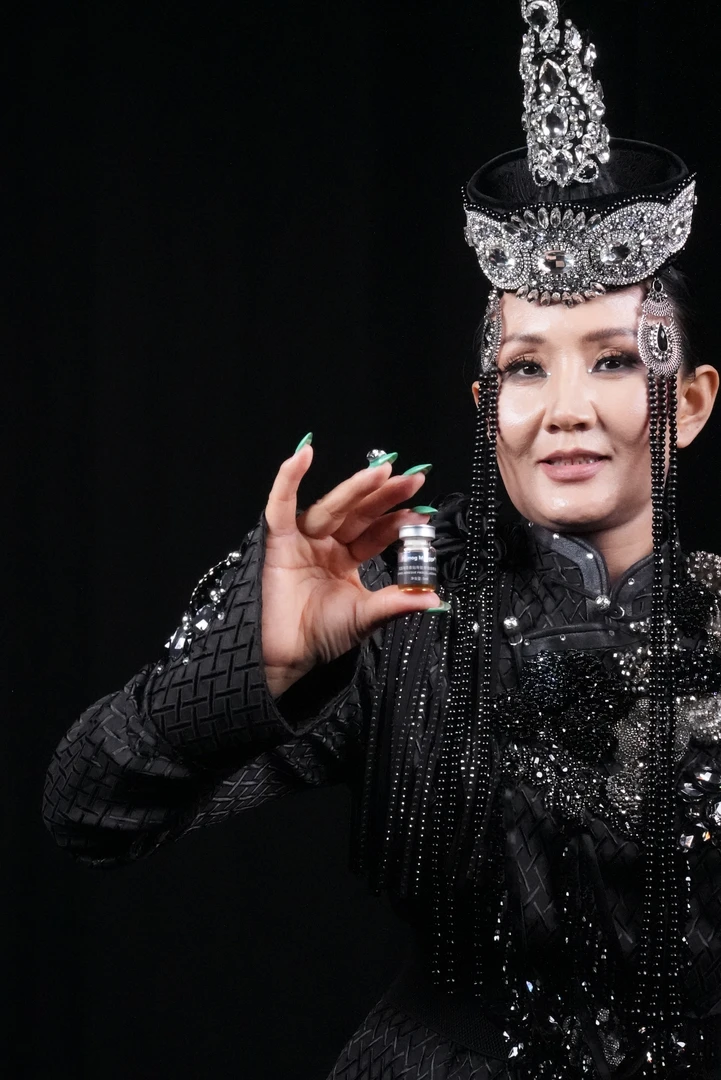 【去皱王】合伙人专属法国海茴香贴骨胶原铂金精华液紧致补水女神