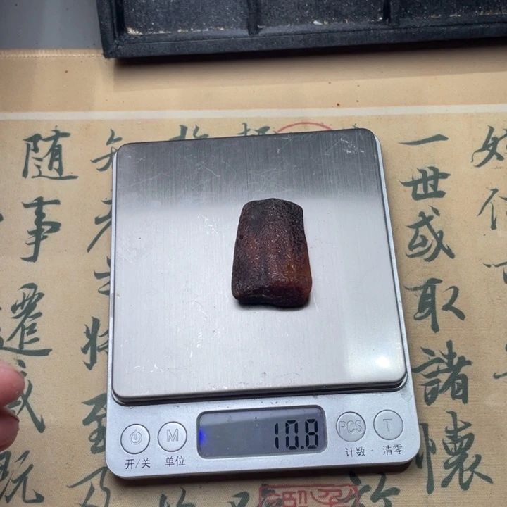 定制琥珀未镶嵌蜜蜡