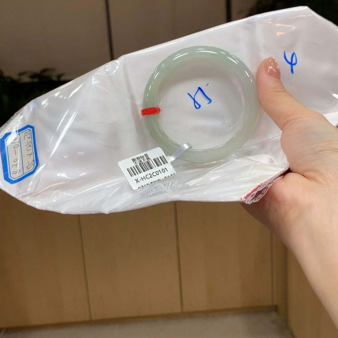 未镶嵌手镯翡翠不退不换