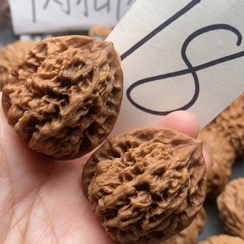 桃核吊坠40全品罗汉头