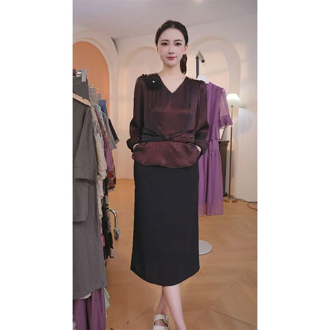 L8529  假两件拼接连衣裙女2025年春夏新款高档显瘦